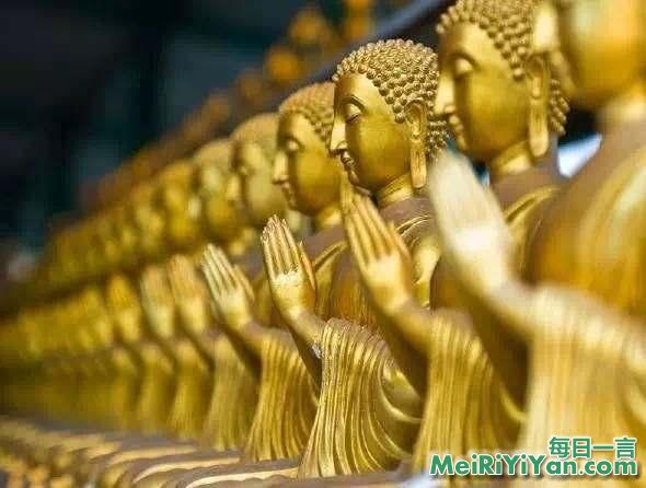 佛教常识：佛教双手合十背后含藏着什么意义？